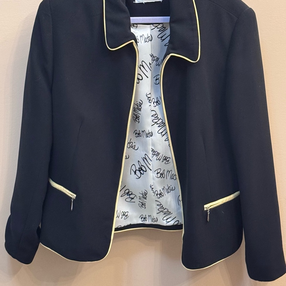Bob Mackie Black and Yellow Blazer with Structured Design